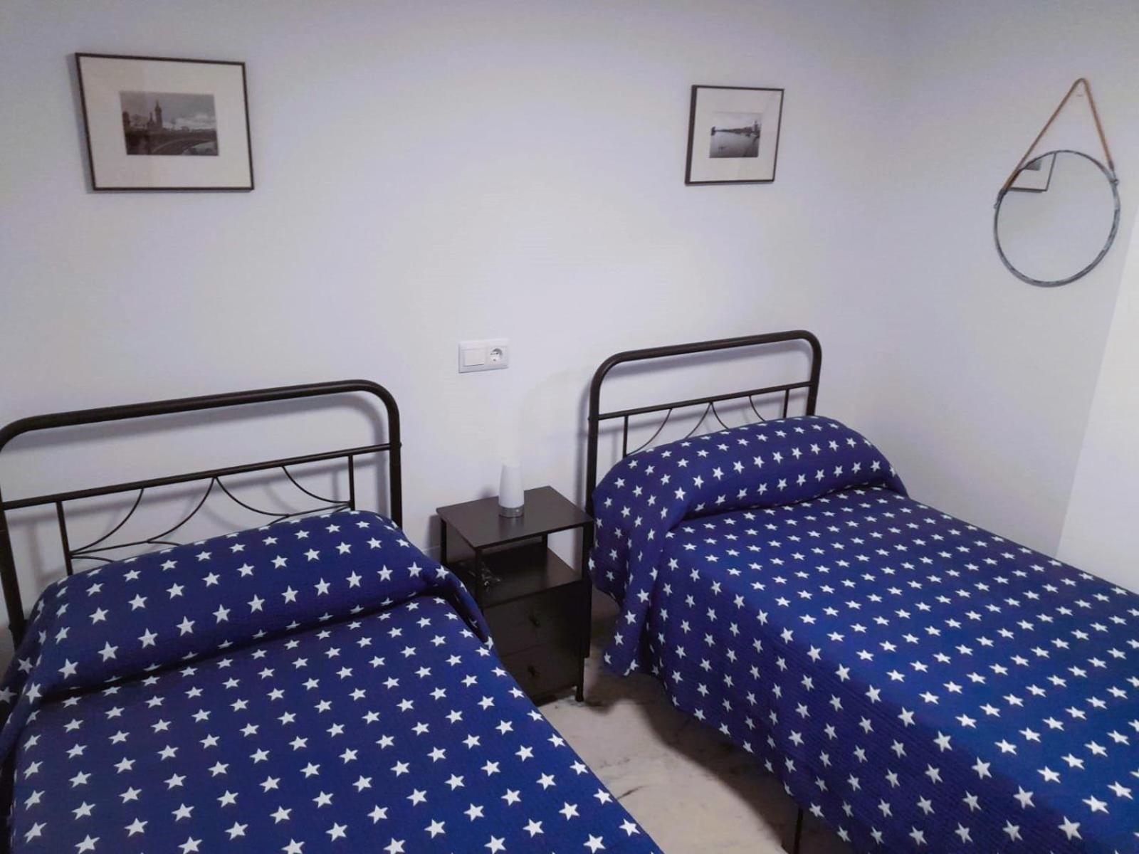 Plaza San Fernando Appartement Carmona  Buitenkant foto