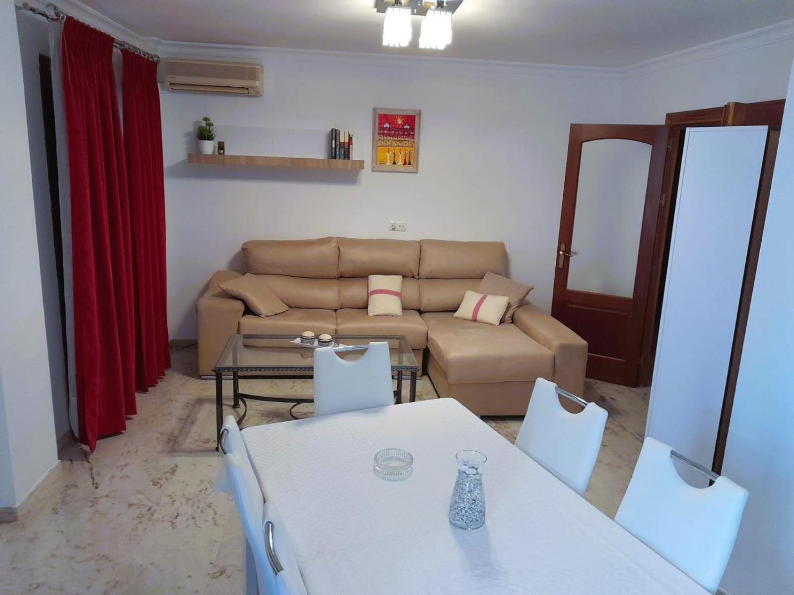 Plaza San Fernando Appartement Carmona  Buitenkant foto